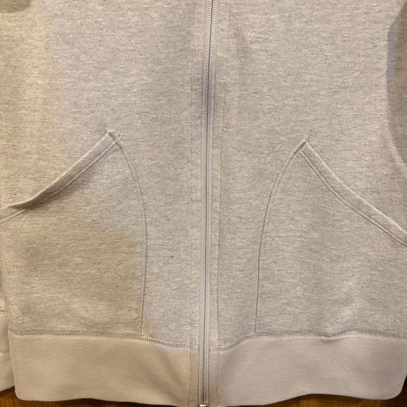 Share  Adidas Gray Zip Front Jacket Women's - Picture 4 of 6